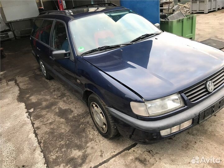 Разбор на запчасти Volkswagen Passat 4