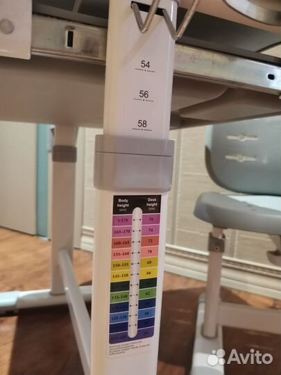 Парта для школьника /растущая