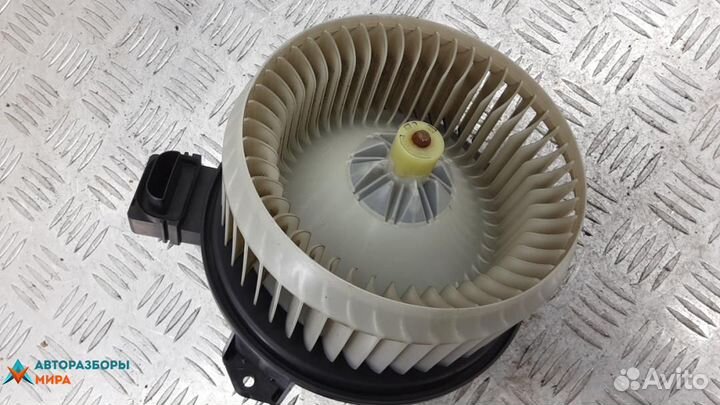 Моторчик печки Dodge Journey рест. 2010 05191345AA