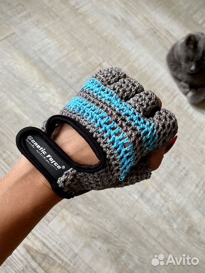 Перчатки для спорта