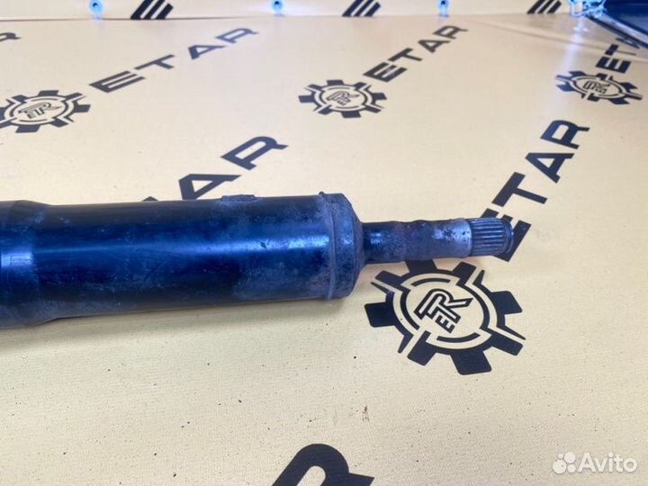 Карданный вал Audi A8 4H