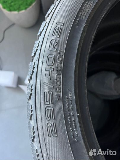 Nokian Tyres Hakkapeliitta R3 SUV 295/40 R21 28G