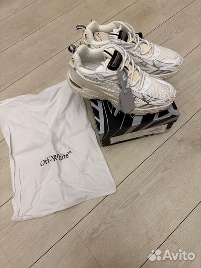 Кроссовки off white