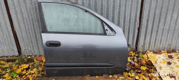 Дверь передняя правая Nissan Almera N16