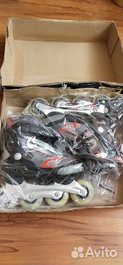 Роликовые коньки новые