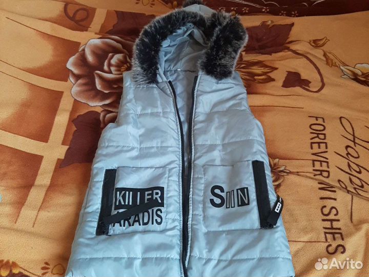 Костюм тройка