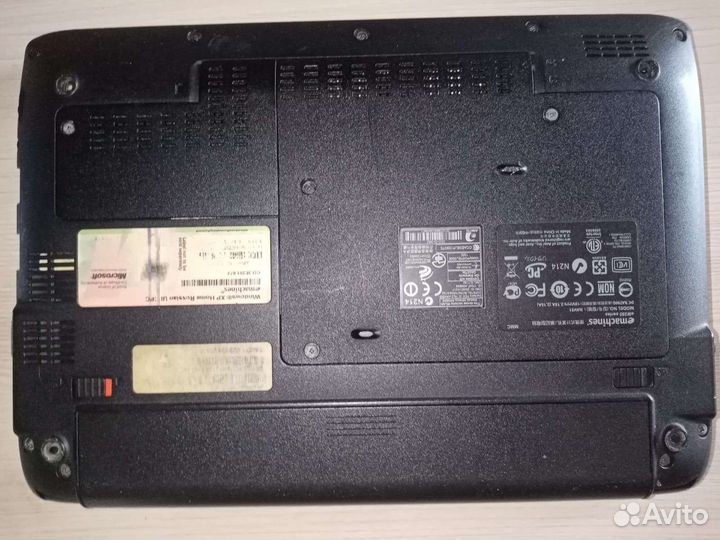 Ноутбук emachines