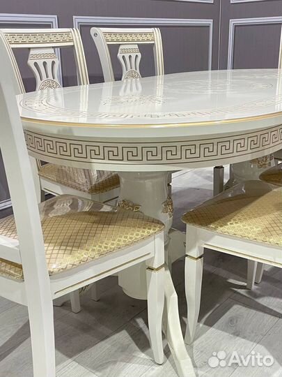 Стол со стульями Версачи