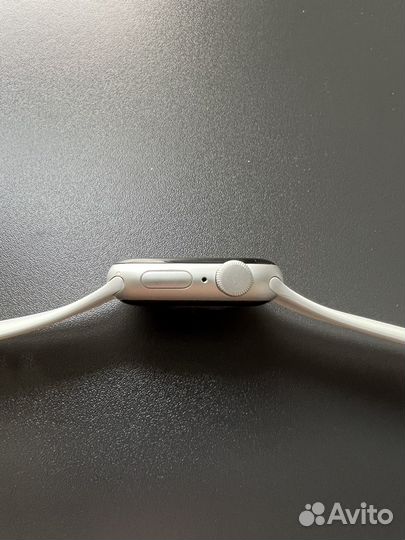 Apple watch SE 40mm silver aluminium white