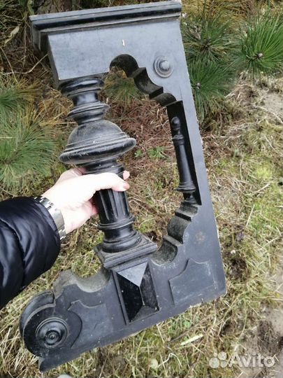 Часть к шкафу, серванту. Старина