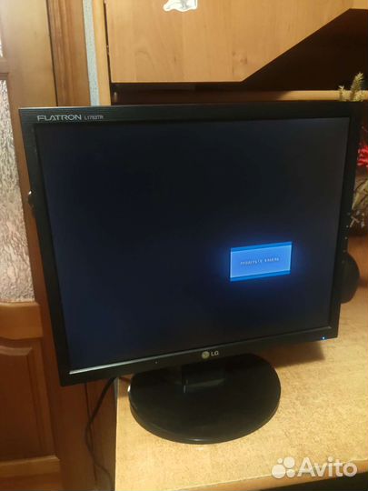 Монитор LG flatron L1753TR