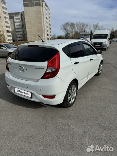 Hyundai Solaris 1.6 AT, 2011, 141 500 км