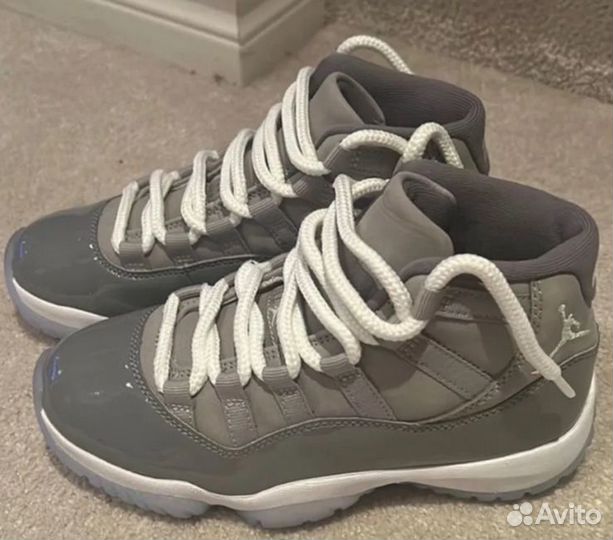 Новинка Nike Jordan 11 Grey