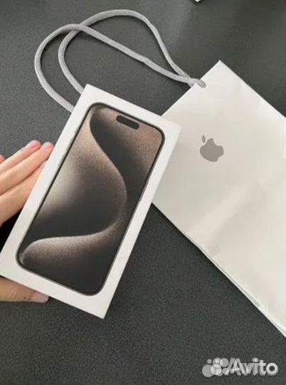 iPhone 15 Pro, 128 ГБ