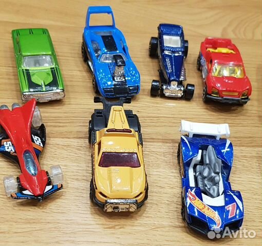 Коллекционные машинки Hot Wheels