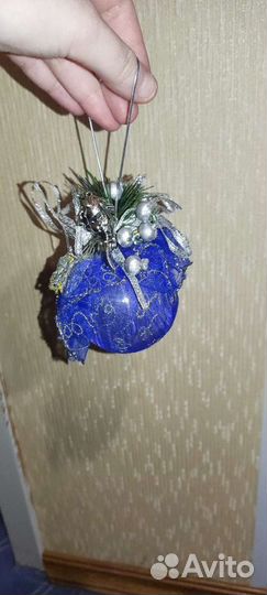 Ёлочный шарик с ангелом, синий с серебристым