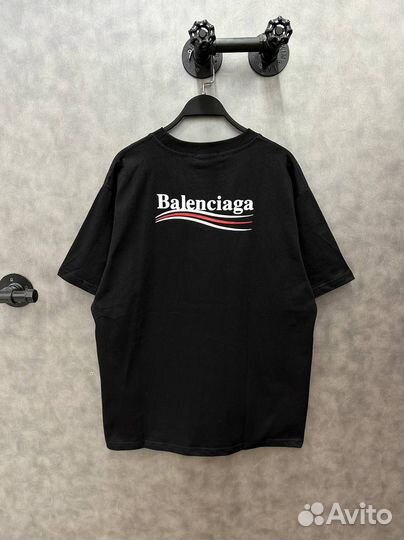 Футболка balenciaga