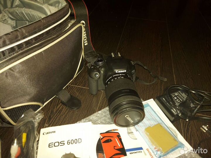 Зеркальный фотоаппарат canon 600d