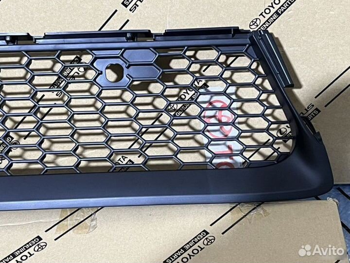Решетка передняя Lexus Gx 460 2013-2019