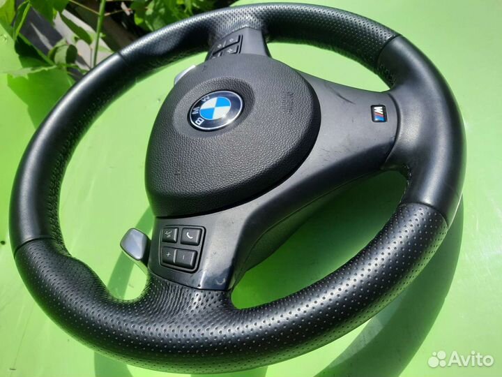 М руль с лепестками бмв Е92 (Япония)