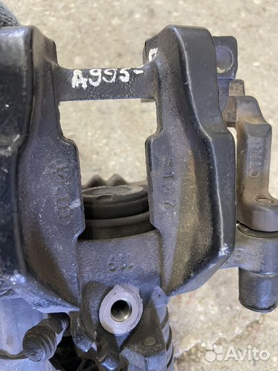 Суппорт Volkswagen Golf VII 2013-2019 2012-2017