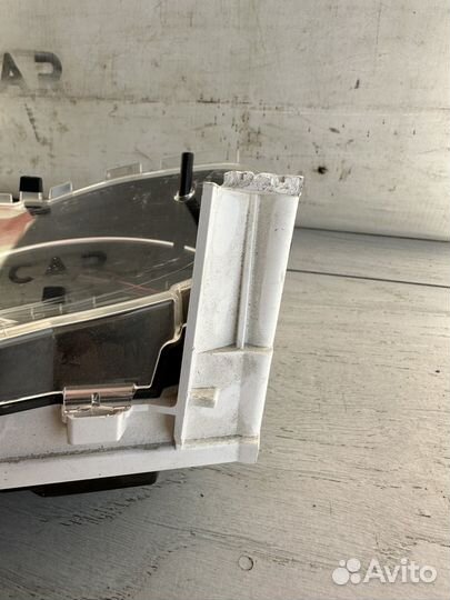 Toyota Rav4 XA50 Щиток приборов