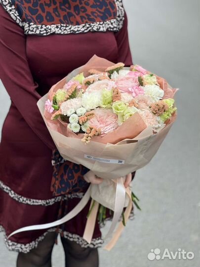 Живые цветы букеты, цветы маме