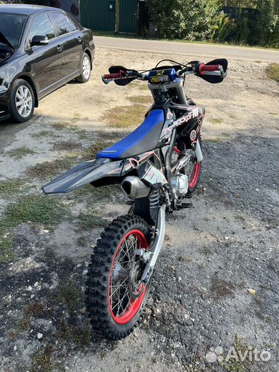 Продам rockot R1