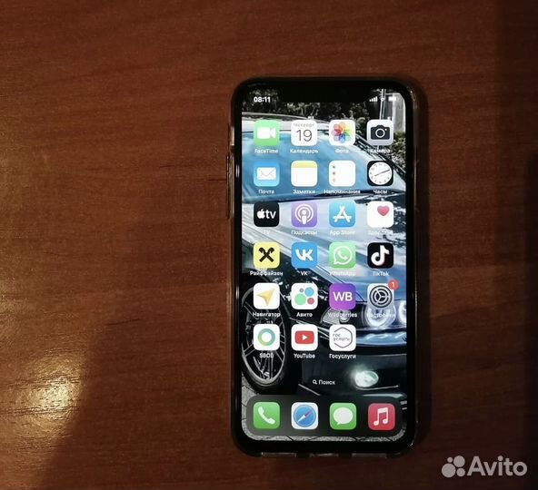 iPhone X, 256 ГБ