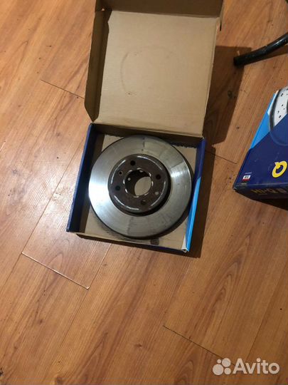 Тормозные диски на hyundai solaris Kia Rio