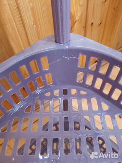 Полка угловая пластиковая бесплатно