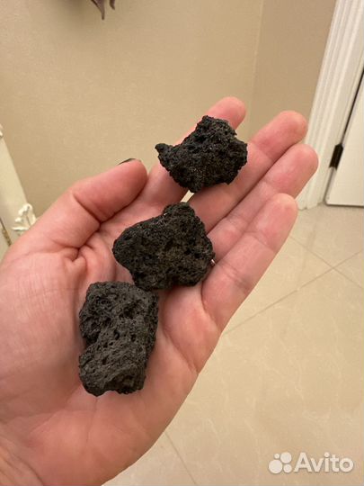 Лава вулканическая застывшая 3 шт