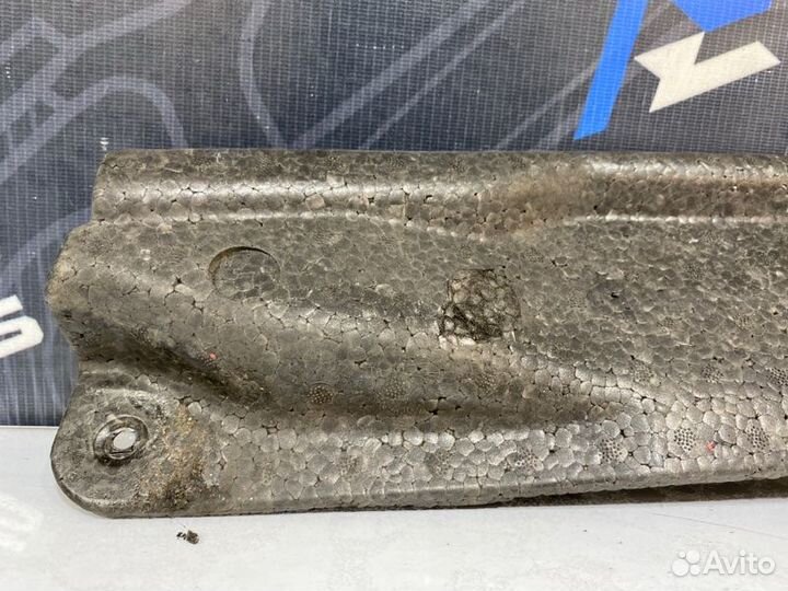 Пыльник крыла передний левый Audi A6 Allroad C5