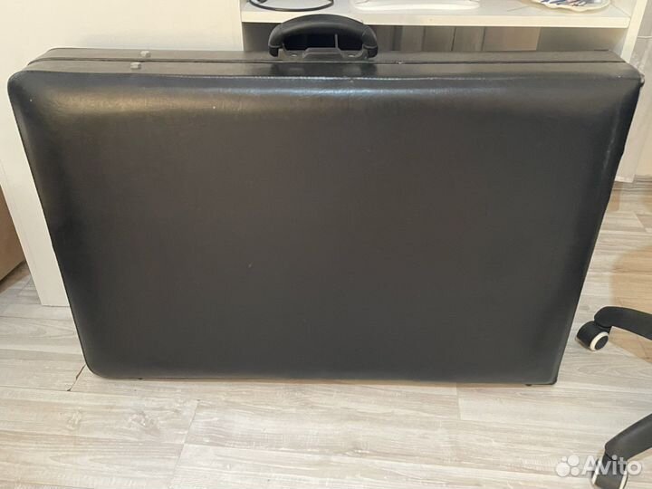 Кушетка для наращивания ресниц