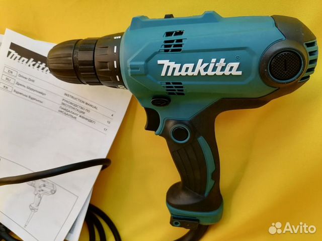 Дрель-шуруповерт сетевая Makita df0300, 320 Вт.