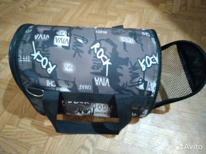 Переноска 29 см с твердым дном