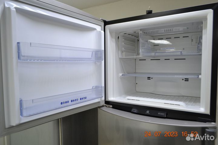 Холодильник 