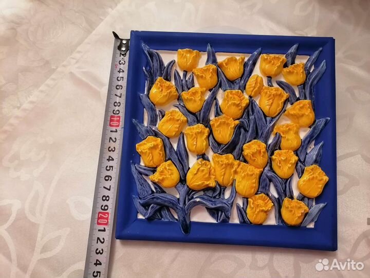 Красивое настенное панно