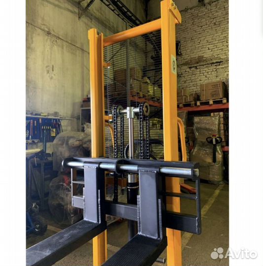 Штабелёр ручной