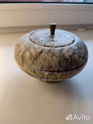Мраморная шкатулка