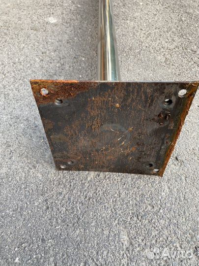 Хромированная труба опора