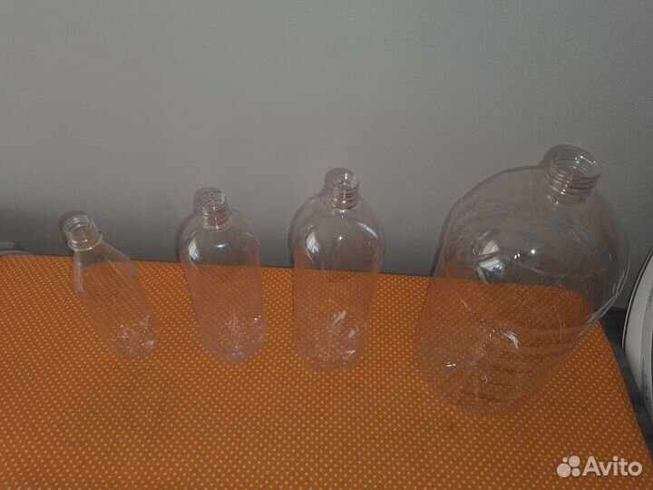 Пэт бутылка 0.5 л 1 л. 1.5 л. 5 л