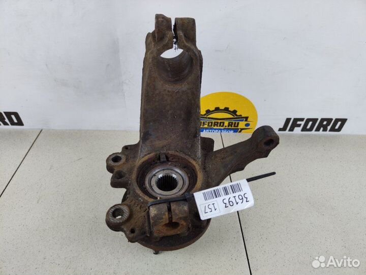 Кулак поворотный передний правый Ford Kuga CBV 2.0