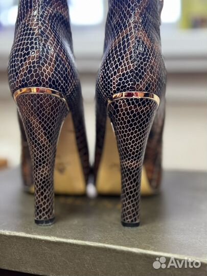 Ботильоны женские натуральная кожа 39