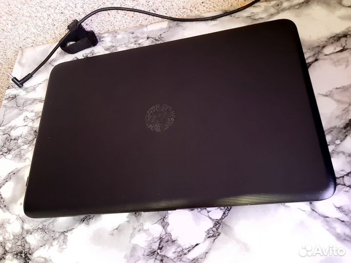 Игровой HP i5-6200U/6GB/R5 M330/SSD128/ 