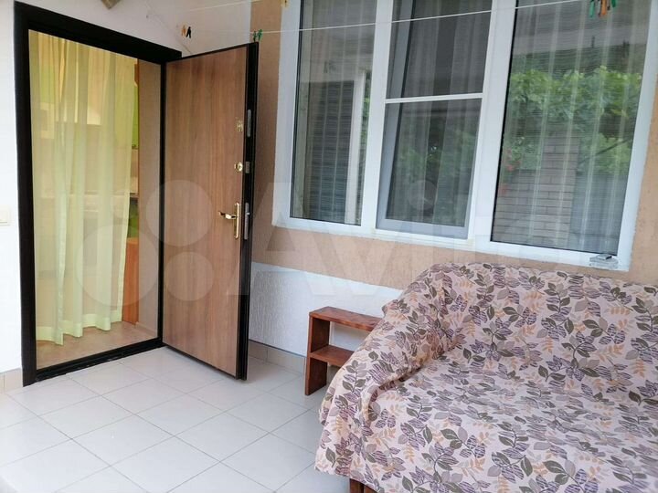 Комната 25 м² в 1-к., 1/2 эт.