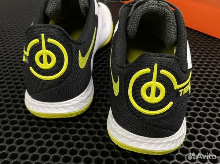 Футзалки nike tiempo 9