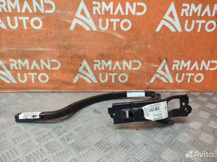 Петля крышки багажника правая Toyota Camry 8 XV70
