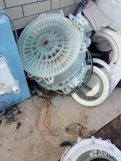 Манжет и полубаки стиральной машины