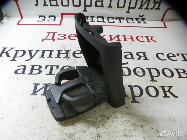 Подстаканник Kia Ceed ED (2006—2010)